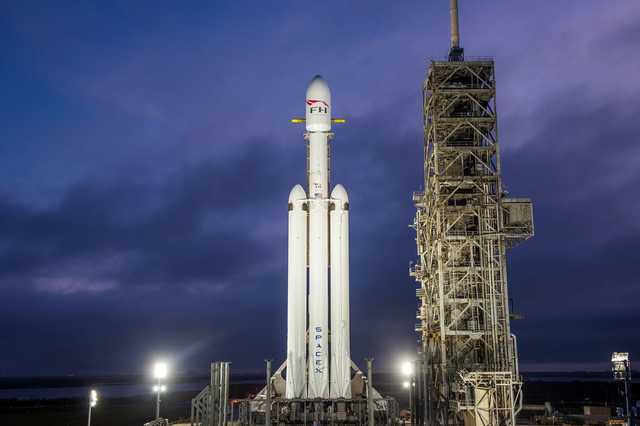 За 4,5 часа: "Авиалинии Антонова" помогли Маску запустить Falcon Heavy