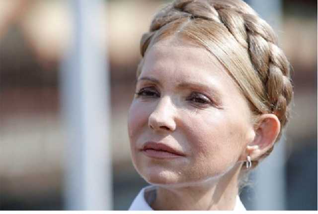 "Готується воювати за президентське крісло": Мережу розвеселив знімок Тимошенко у новому образі