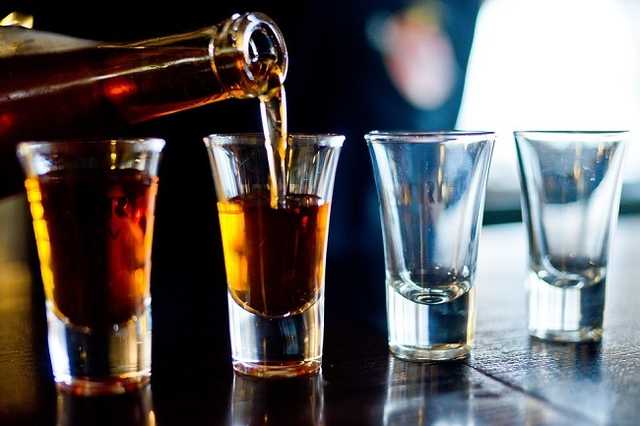 В Украине хотят значительно поднять цены на алкоголь: названы цифры