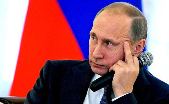 "Мерзкое зрелище!" Путин возмутил сеть выходкой на Крестном ходе
