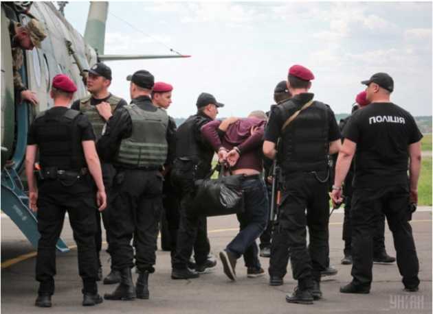 Задержание с вертолетами: все "налоговики Клименко" вышли из-под стражи