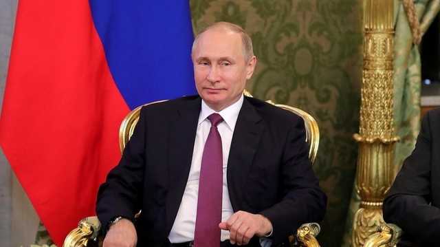 Путина с днем рождения поздравили американские истребители
