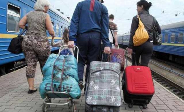 Опрос показал, сколько людей не хотят жить в Украине