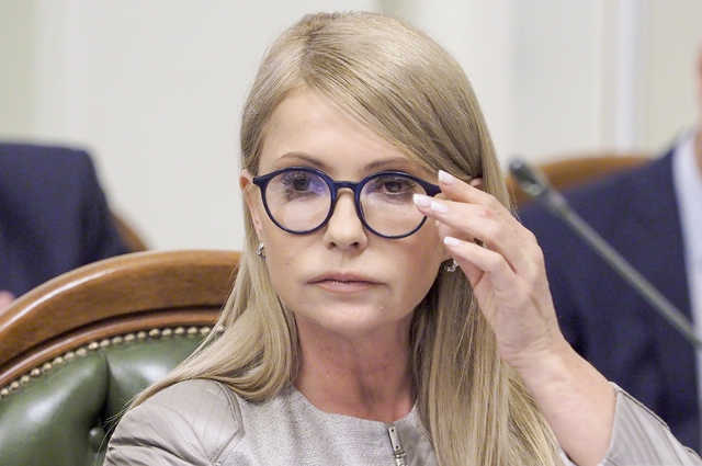 Правительство должно уйти в отставку, - Тимошенко