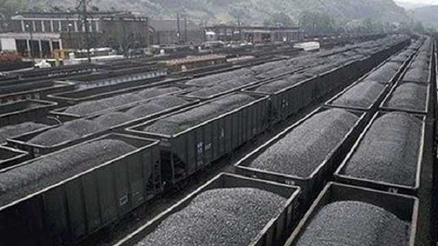 «Укрзализныця» потратит 84 млн гривен на закупку угля у фирм-посредников