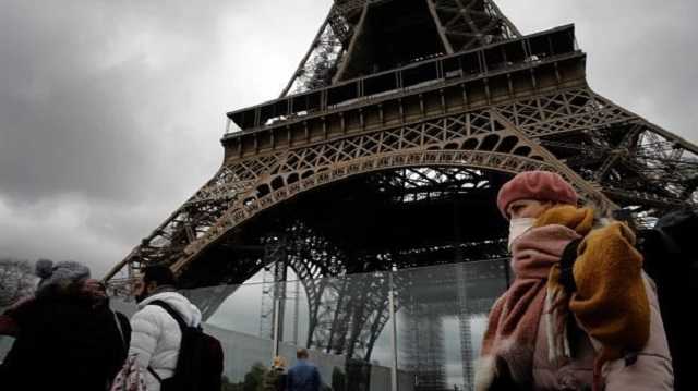 Коронавирус: Париж начинает эвакуацию пациентов из переполненных больниц — Euronews