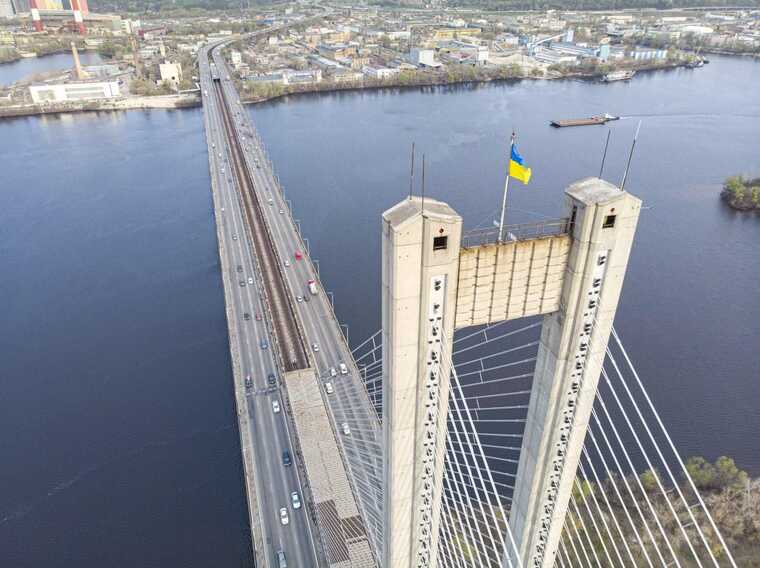 Почему за построенный мост дают срок и берут штраф - Российская газета