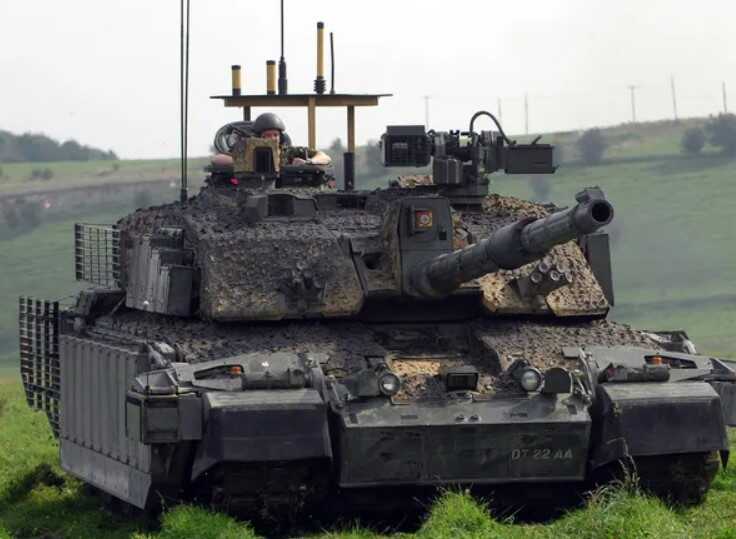      Challenger 2   