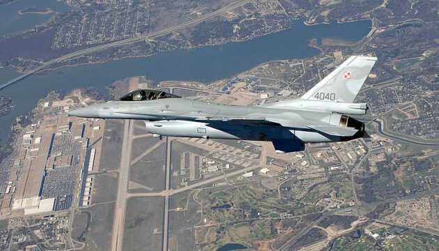         F-16