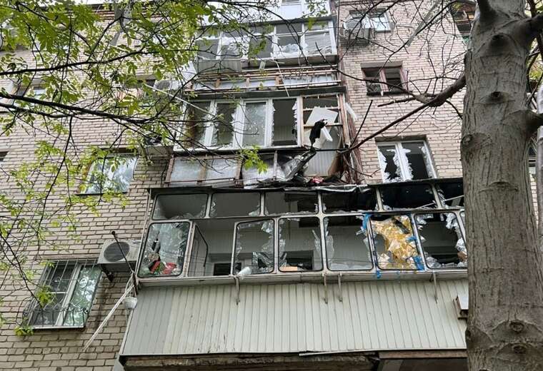 Під час евакуації цивільних на Херсонщині двоє поліцейських зазнали поранень внаслідок атаки дрона