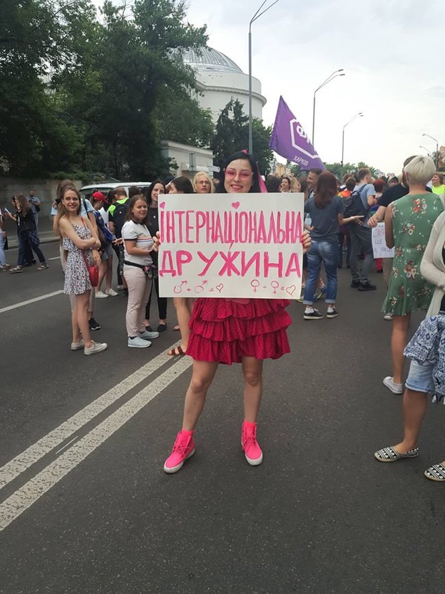 Марш равенства начался в Киеве: среди участников - нардепы ВР, дипломаты и политики ЕС 05
