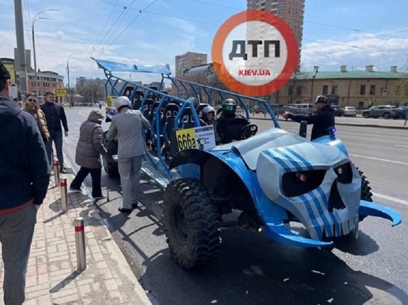 В Киеве курсирует бесплатная «антиковидная» маршрутка 666а (фото) - 1 - изображение