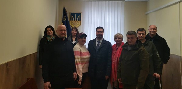 Начальник Территориального управления ГСА Украины в Киевской области Светлана Шевченко совместно с Председателем Верховного Суда Всеволодом Князевым (находящимся под стражей за миллионные взятки) Светлана Шевченко Всеволод Князев